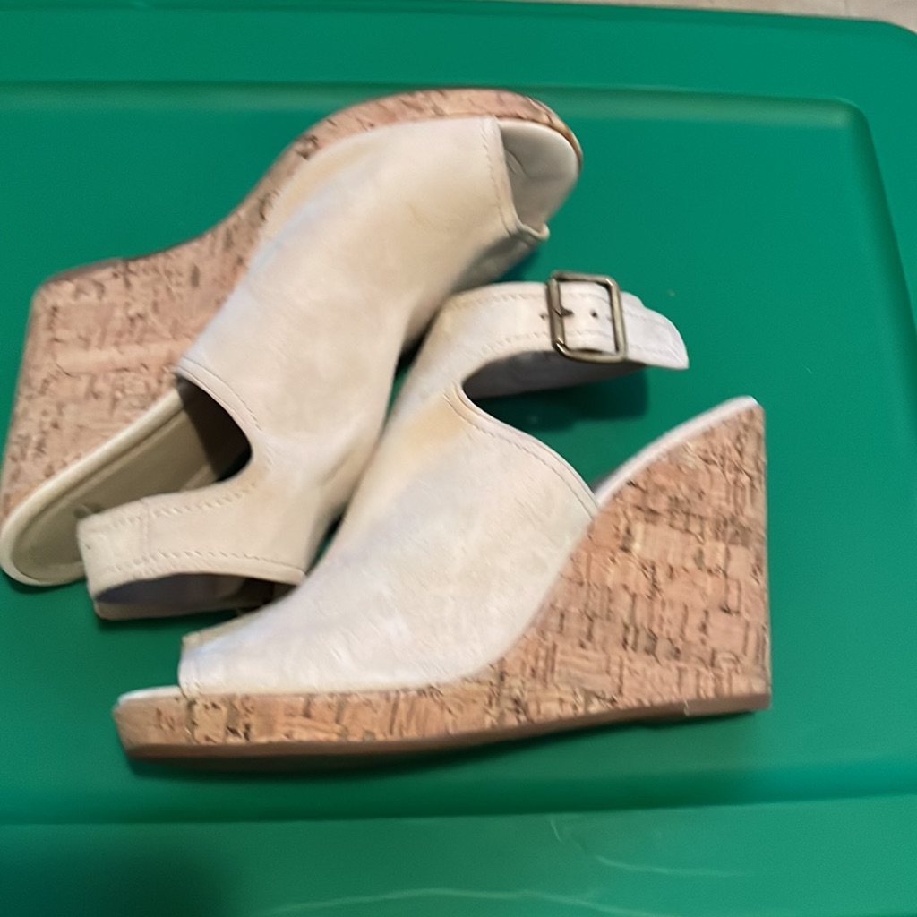 Johnston And Murphy Sandal
